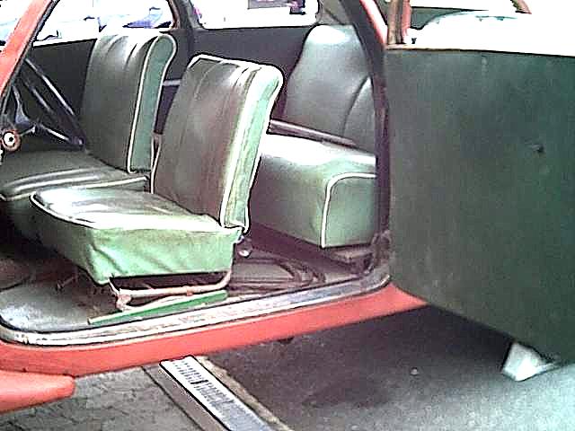 Restaurierung Peugeot 402 Coach
